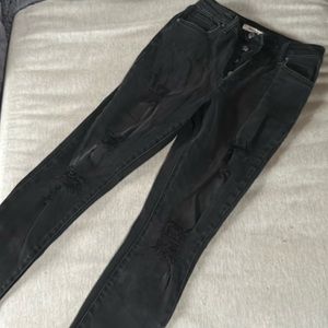 Forever 21 black ripped jeans size 27